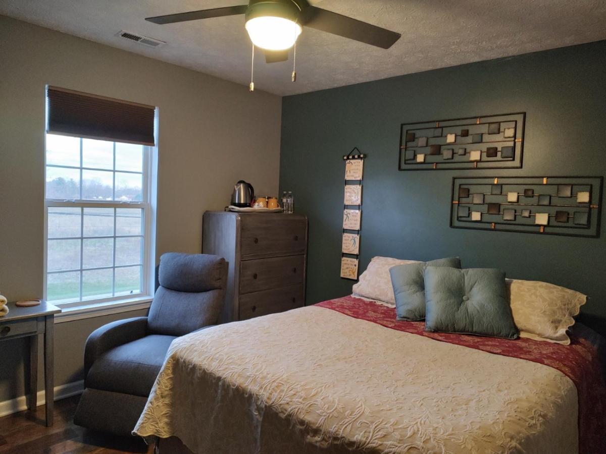 Indys Hidden Gem Appartement Indianapolis Buitenkant foto